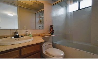 Apartamento remodelado en El Poblado - Lalinde