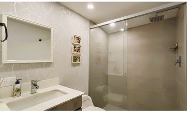Apartamento remodelado en El Poblado - Lalinde