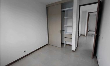 SE VENDE CASA ESQUINERA EN CIUDAD COUNTRY JAMUND