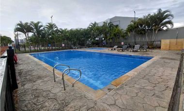 SE VENDE CASA ESQUINERA EN CIUDAD COUNTRY JAMUND