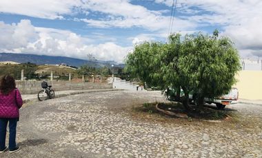 Venta terreno GUAYLLABAMBA, 2.000m2 construya la casa con vista a las montañas