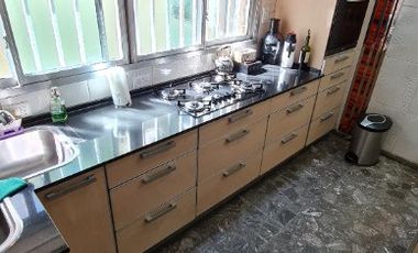 Departamento Tipo Casa en venta en Lanus Este