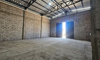 ALQUILER GALPÓN 230 M² B° ALTO COMEDERO