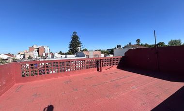 Casa PH en venta en Lanus Este