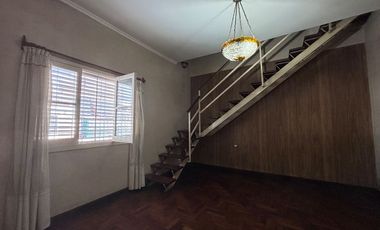 Casa PH en venta en Lanus Este
