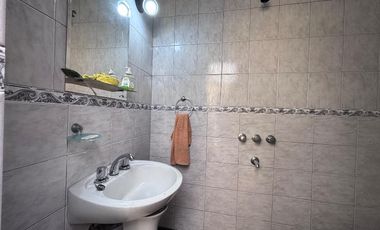 Casa PH en venta en Lanus Este