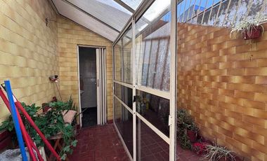 Casa PH en venta en Lanus Este