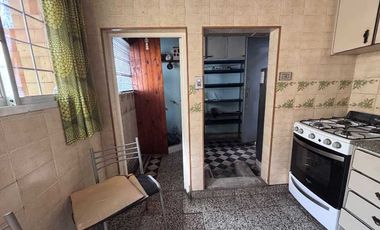 Casa PH en venta en Lanus Este