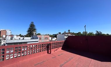 Casa PH en venta en Lanus Este