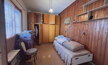 Casa PH en alquiler en Lanus Este