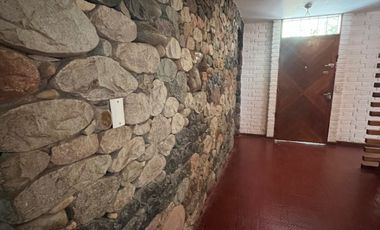 Casa en venta frente al parque en San Rafael