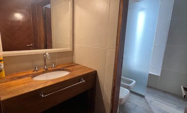 Casa en venta frente al parque en San Rafael
