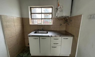 Casa PH en alquiler en San Justo