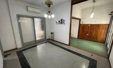 Casa PH en alquiler en San Justo