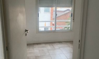 Departamento en alquiler en Avellaneda Oeste