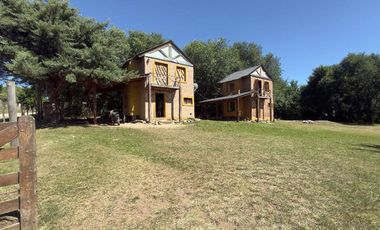 VENTA DOS CABAÑAS CON PILETA POTRERO DE GARAY