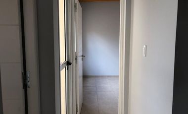 Venta-departamento en planta Pb-Maipu-