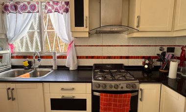 VENTA CASA 5 AMB  EN BARRIO CORIMAYO