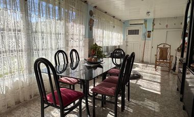 VENTA CASA 5 AMB  EN BARRIO CORIMAYO