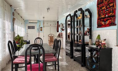 VENTA CASA 5 AMB  EN BARRIO CORIMAYO