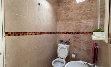 VENTA CASA 5 AMB  EN BARRIO CORIMAYO