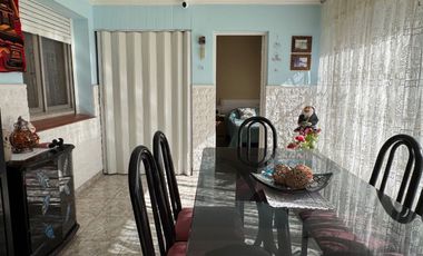 VENTA CASA 5 AMB  EN BARRIO CORIMAYO