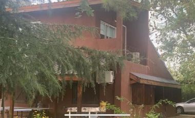 VENTA DE CASA PISCINA  EZEIZA MELAZZI PERMUTA