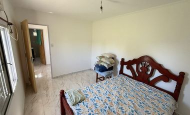 CASA QUINTA DE 3 DORM., 3 COCHERAS EN VENTA, RUTA1