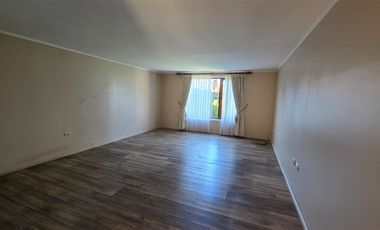 Local Comercial en Arriendo en imperial con calle condor