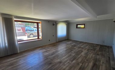 Local Comercial en Arriendo en imperial con calle condor