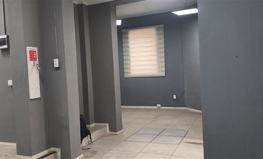 Sitio en Arriendo en Bombero Nuñez, recoleta