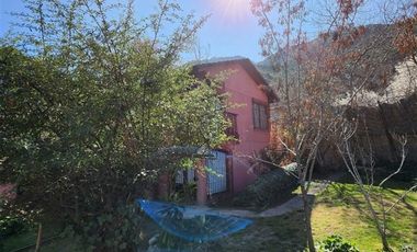 Casa en Arriendo en Camino El Volcán, El Melocoton