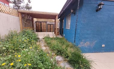 Casa en Arriendo en Linda y cómoda casa 3 dorm, 2 baños, pje cerrado, Trinidad Oriente