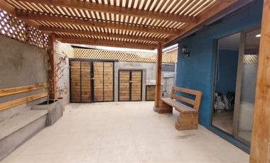 Casa en Arriendo en Linda y cómoda casa 3 dorm, 2 baños, pje cerrado, Trinidad Oriente