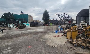 Venta o Renta de Terreno con uso de Suelo Comercial en Ecatepec de Morelos