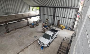 Venta o Renta de Terreno con uso de Suelo Comercial en Ecatepec de Morelos