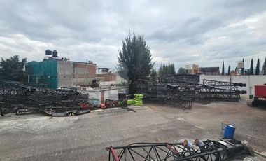 Venta o Renta de Terreno con uso de Suelo Comercial en Ecatepec de Morelos