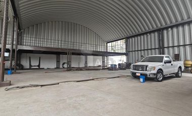 Venta o Renta de Terreno con uso de Suelo Comercial en Ecatepec de Morelos