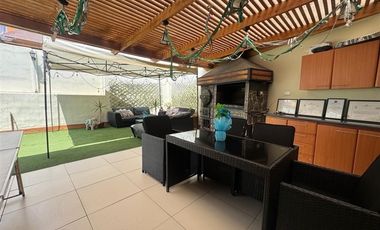 Casa en Arriendo en Calle Benito Ocampo, Antofagasta