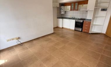 Vendo 2 ambientes en San Miguel