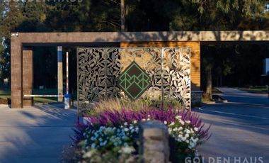 Casa de diseño 5 ambientes con piscina