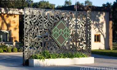 Casa de diseño 5 ambientes con piscina