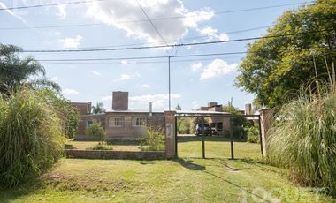 Quinta en Los Benteveos y Callejon Reyna