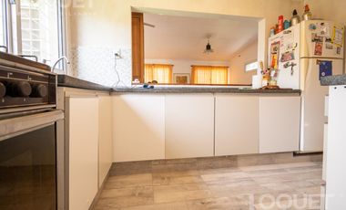 Quinta en Los Benteveos y Callejon Reyna