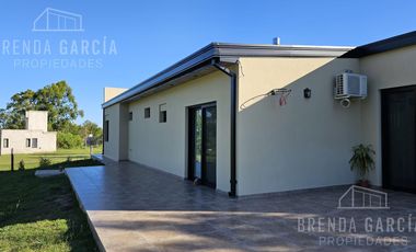 Casa en Planta Baja En Venta En Colon Entre Ríos.