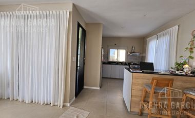 Casa en Planta Baja En Venta En Colon Entre Ríos.