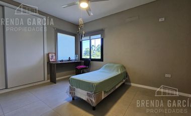 Casa en Planta Baja En Venta En Colon Entre Ríos.