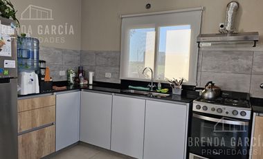 Casa en Planta Baja En Venta En Colon Entre Ríos.