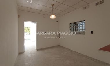 CASA EN RECREO - Estanislao Lopez al 1100