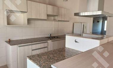 VENTA CASA DOS DORMITORIOS Y MONOAMBIENTES, PIEDRAS BLANCAS, FERNANDEZ ORO